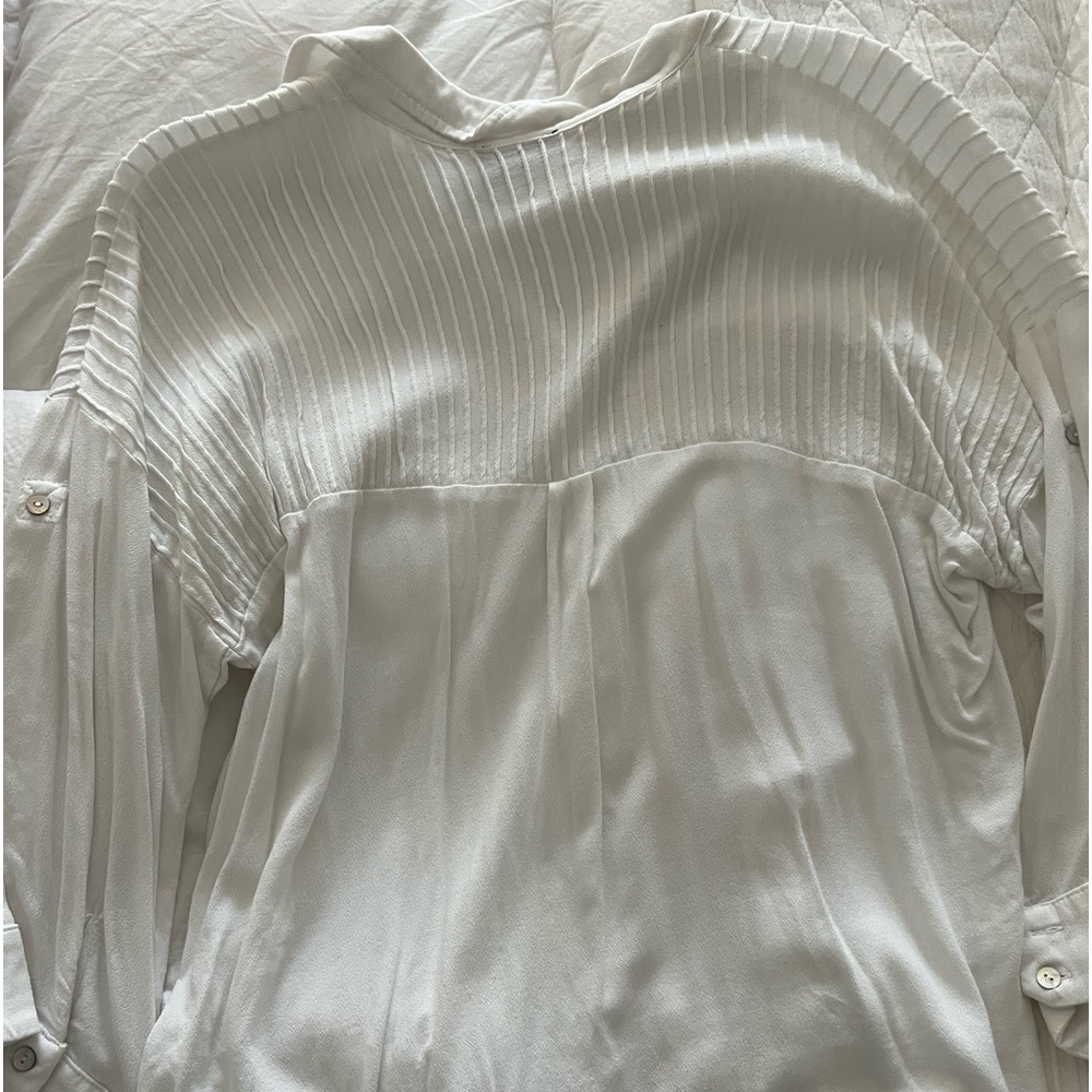 Vicidolls button down top - Picture 4 of 5